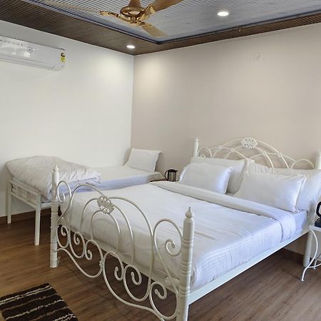 Hotel Golden Heritage Deluxe Jaipur Extérieur photo