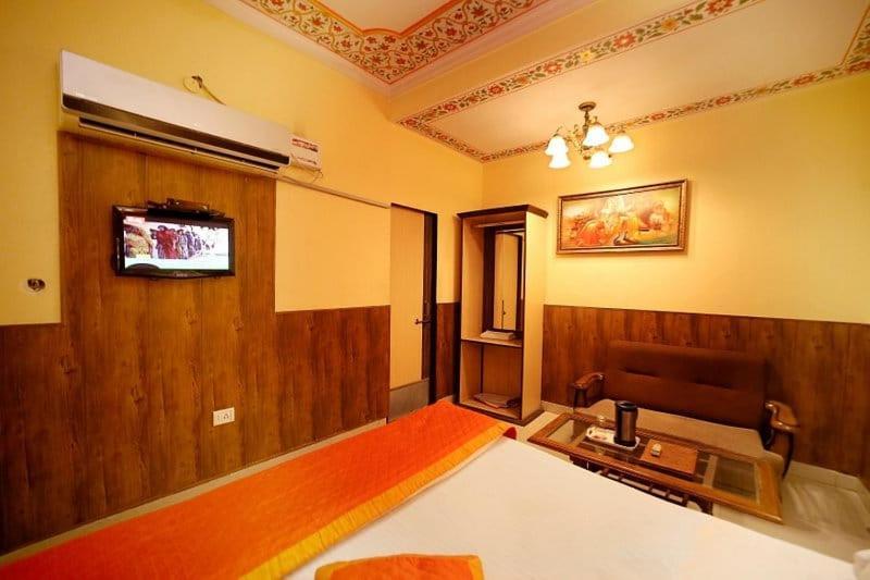 Hotel Golden Heritage Deluxe Jaipur Extérieur photo
