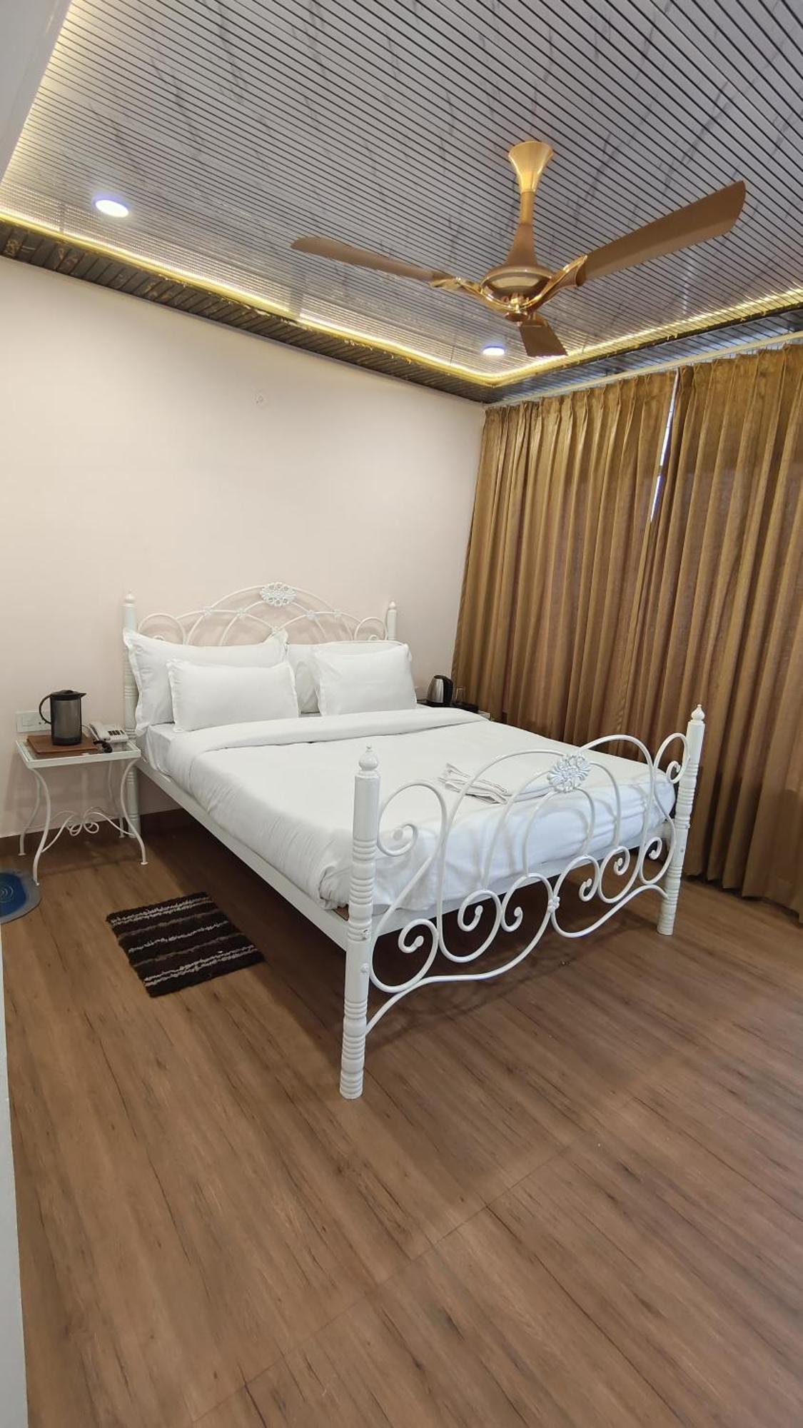 Hotel Golden Heritage Deluxe Jaipur Extérieur photo